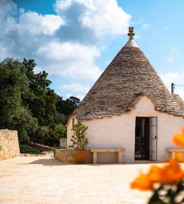 Вилла Trullo Caelum Альберобелло Экстерьер фото