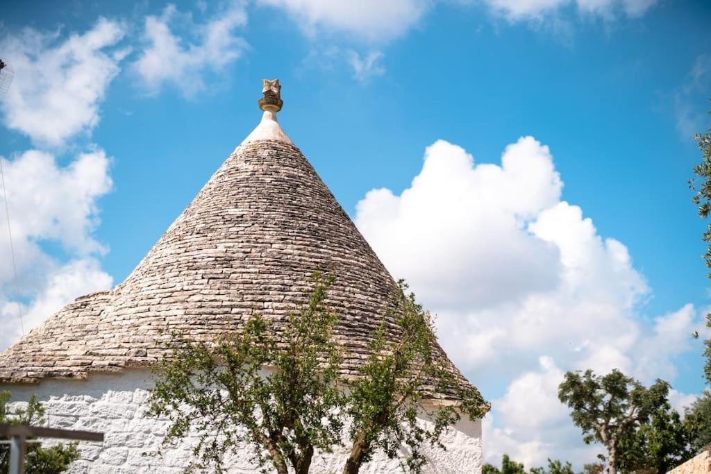 Вилла Trullo Caelum Альберобелло Экстерьер фото