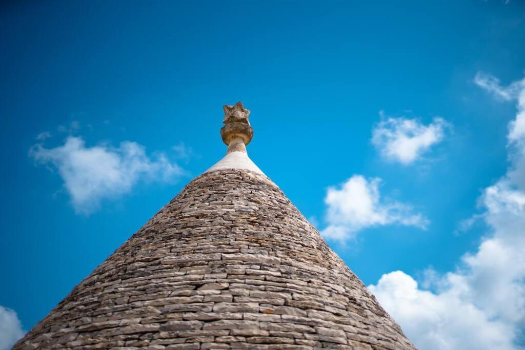 Вилла Trullo Caelum Альберобелло Экстерьер фото
